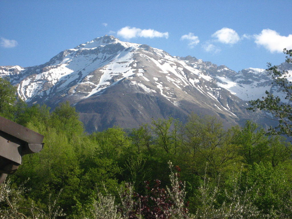 Agriturismo San Giovanni Ad Insulam Isola del Gran Sasso dʼItalia Exterior foto