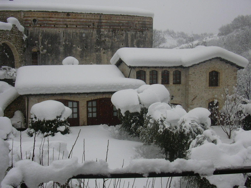 Agriturismo San Giovanni Ad Insulam Isola del Gran Sasso dʼItalia Exterior foto